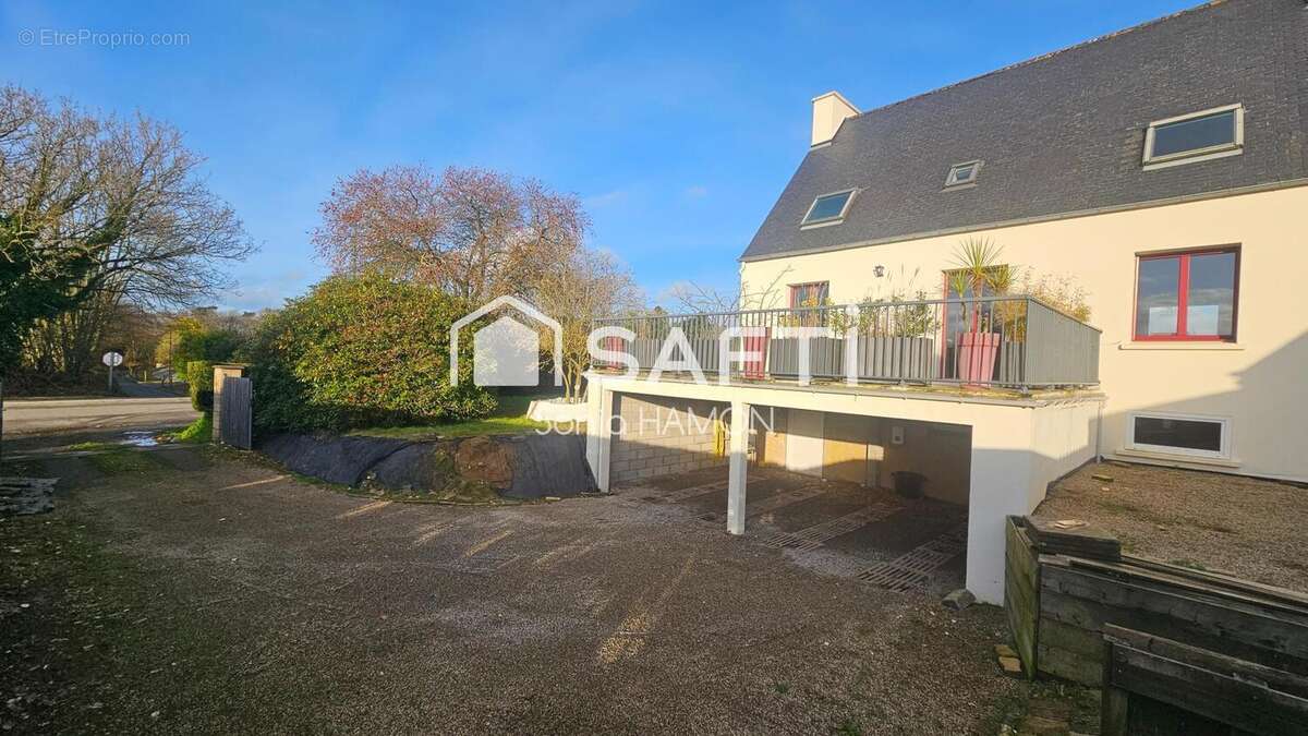 Maison 117 m² à Garlan  - photo 2
