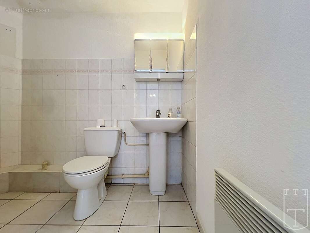 Appartement à AUBENAS