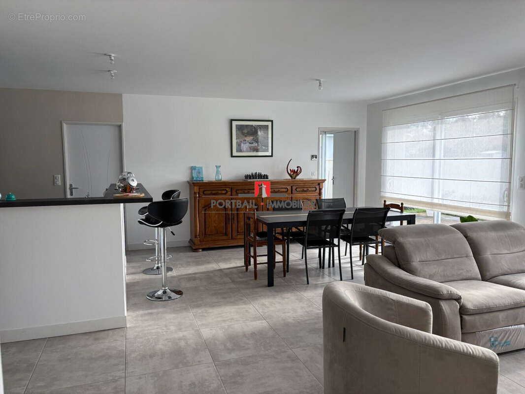 Maison à SAINT-ANDRE-DE-CUBZAC