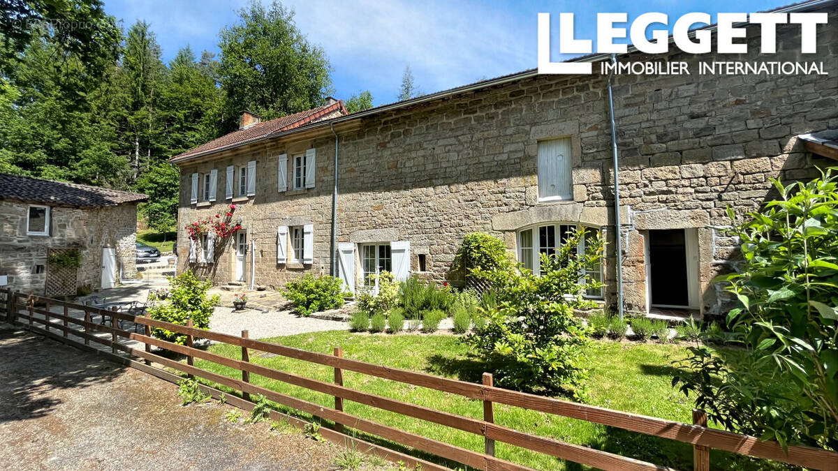 Maison à BEAUMONT-DU-LAC