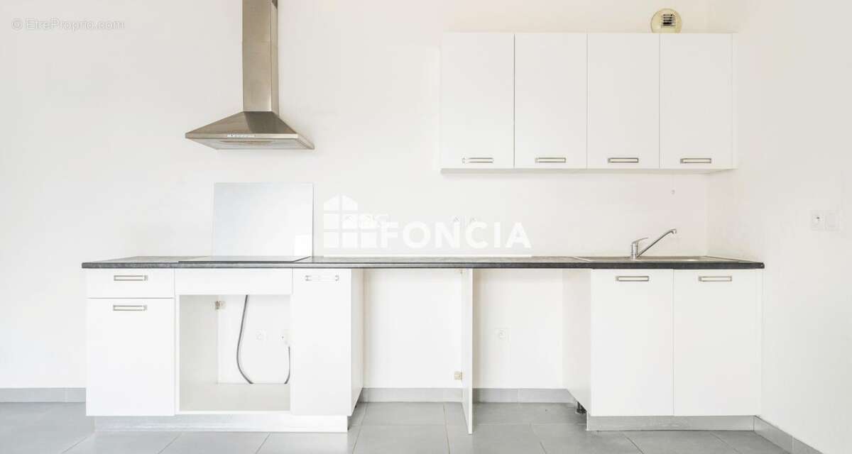 Appartement à MARSEILLE-5E