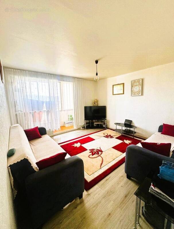 Photo 1 - Appartement à MARSEILLE-13E