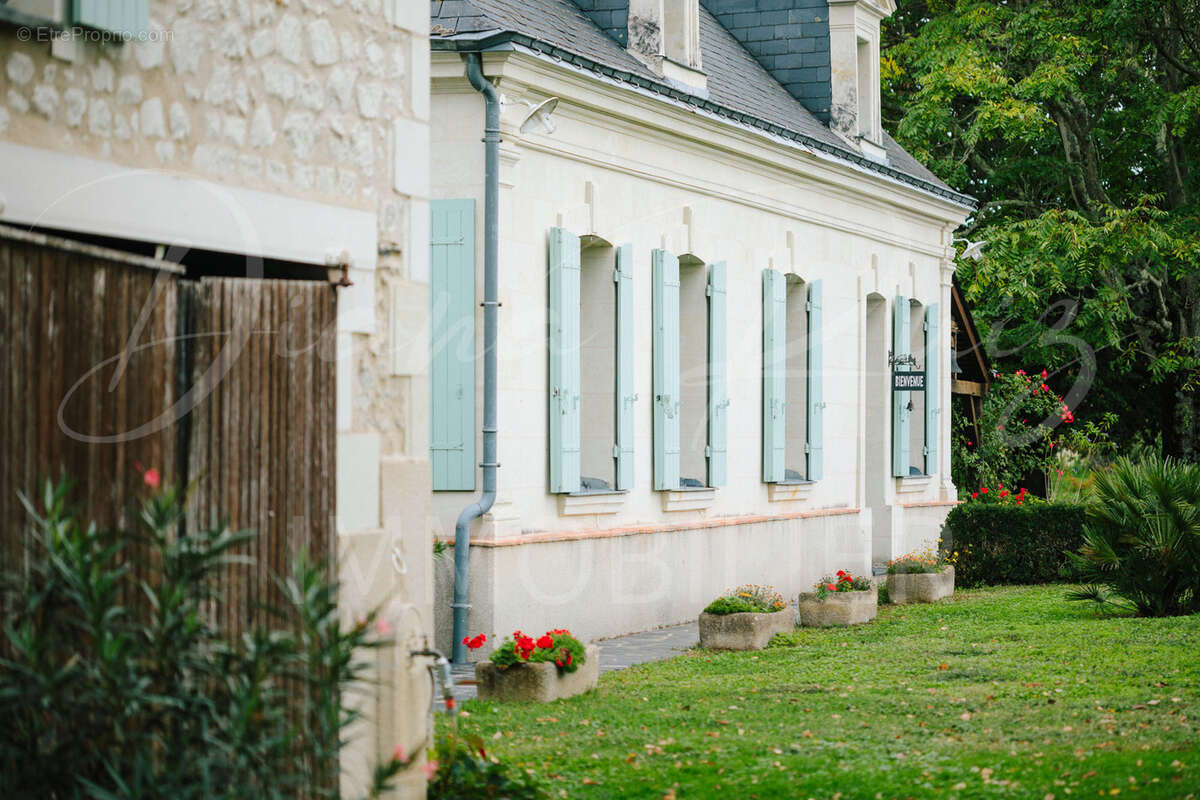 Maison à MAZE