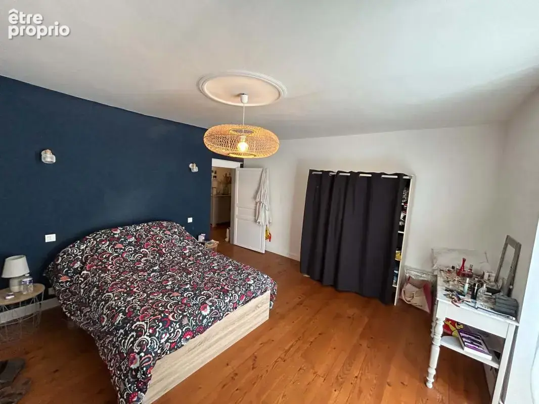 Maison 175 m² à Saint-Yrieix-La-Perche  - photo 9