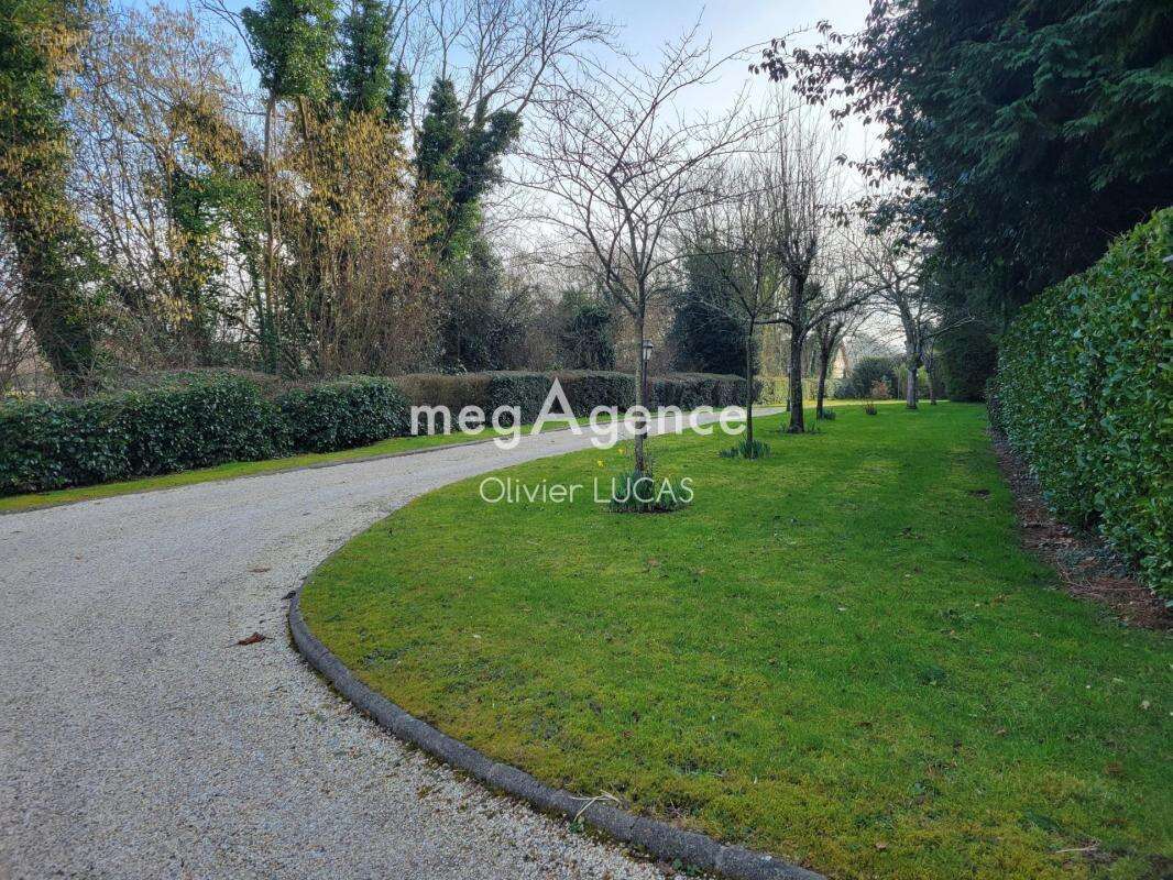 Maison à SAINT-HYMER