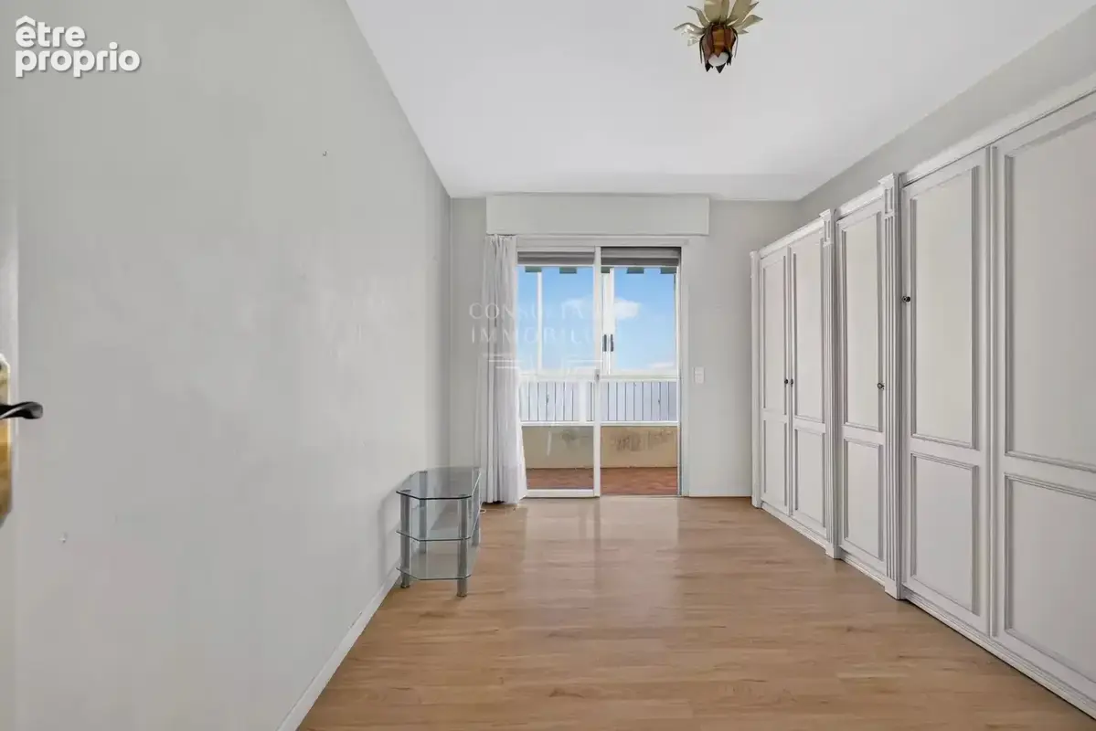 Europe : appartement/terrasse 2 chambres étage élevé - photo 7