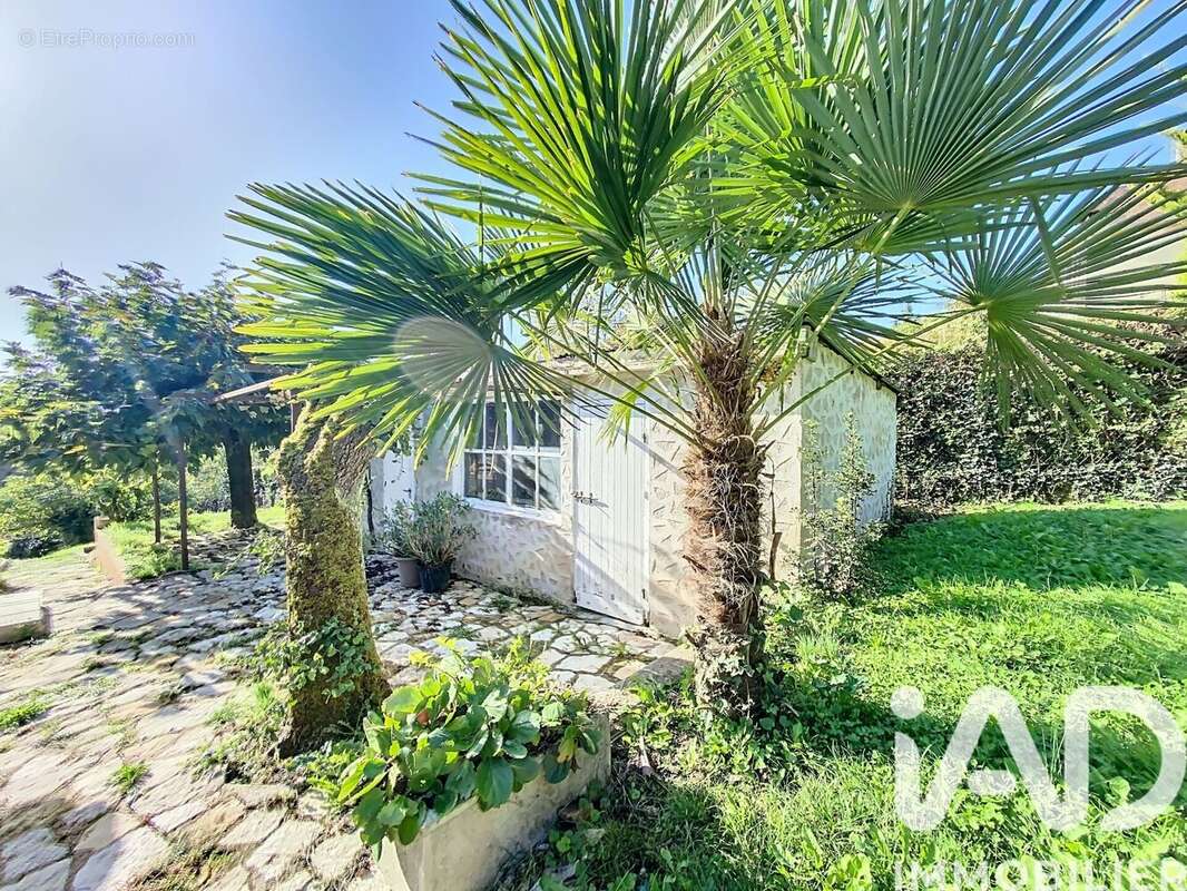 Photo 8 - Maison à LE LARDIN-SAINT-LAZARE