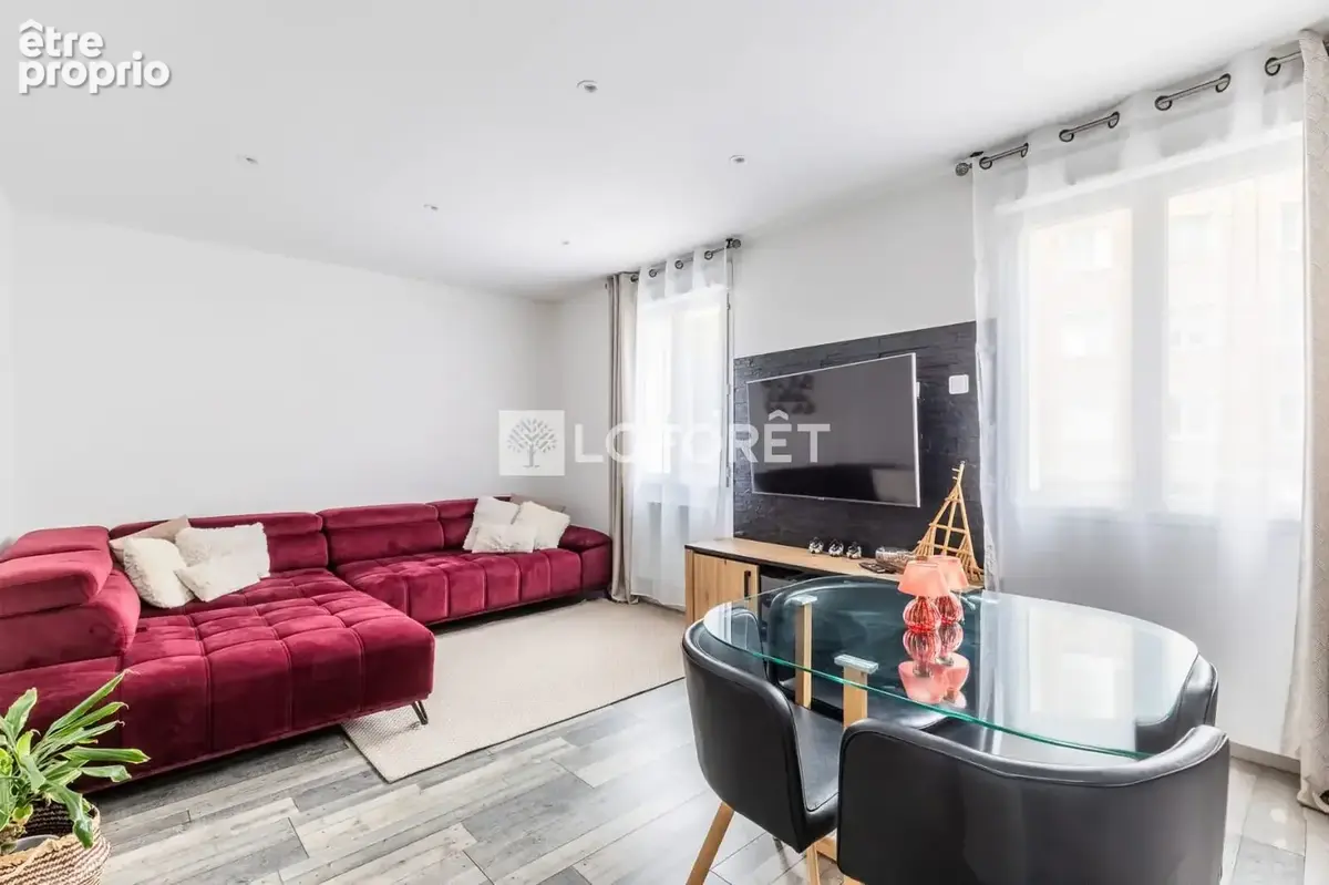 Appartement /Maison de ville 4 pièce(s) 90.82 m2 - photo 2