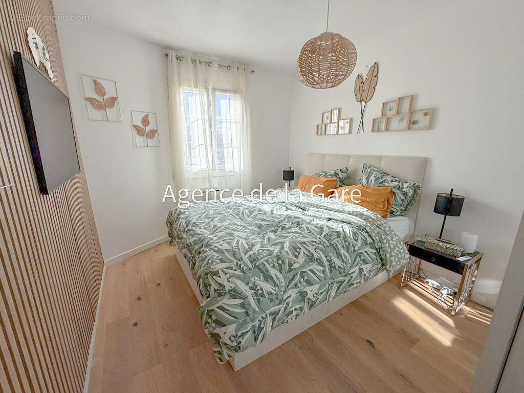 Maison à SARTROUVILLE