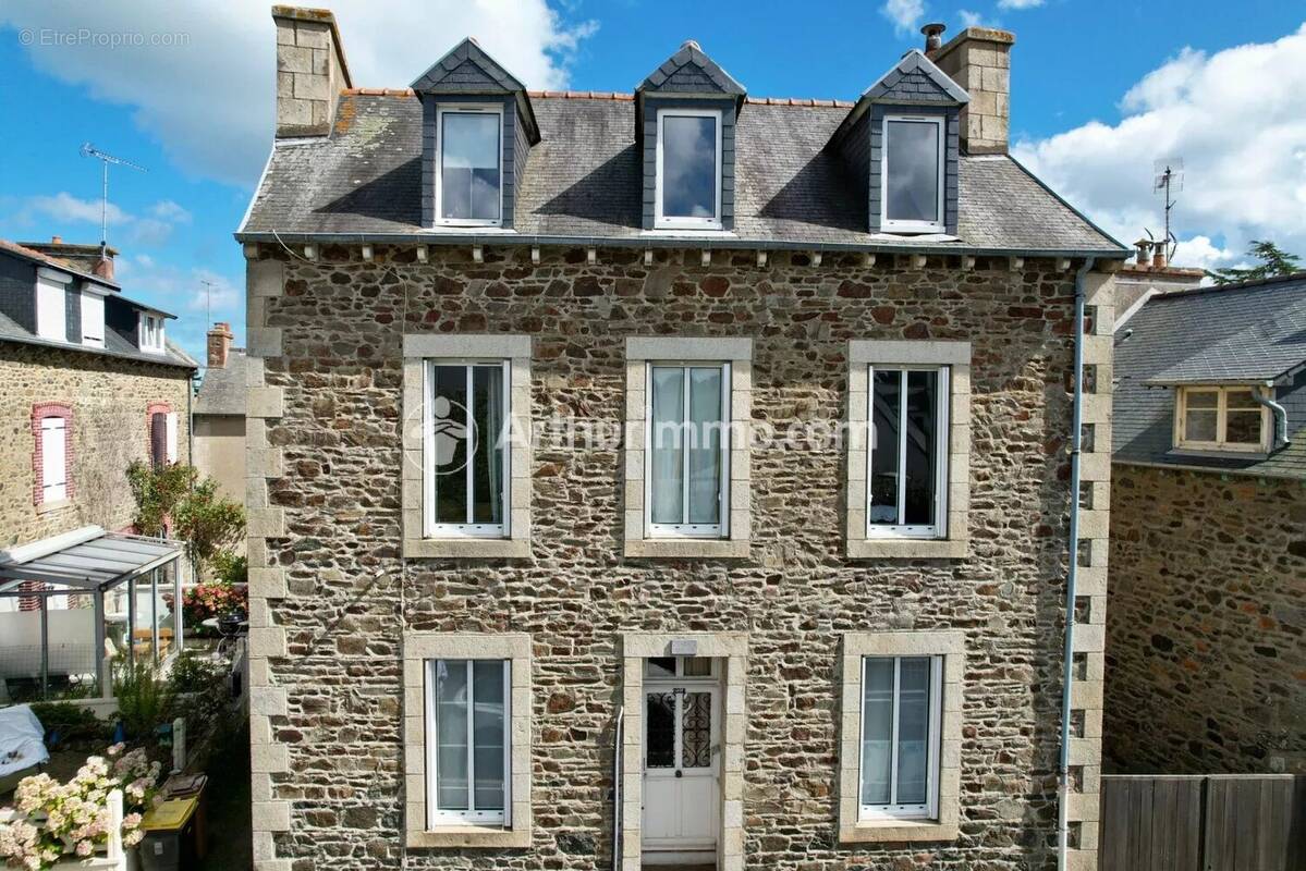 Maison à SAINT-QUAY-PORTRIEUX