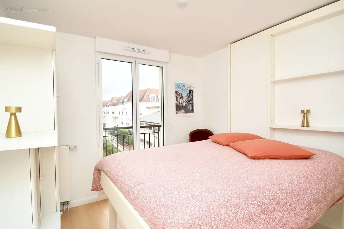 Appartement à CROISSY-SUR-SEINE