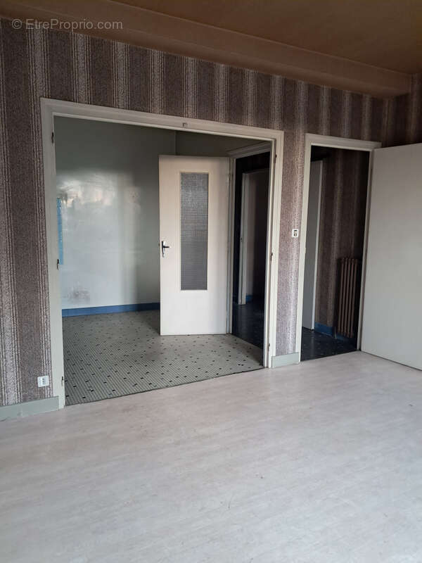 Maison à ARNAC-POMPADOUR