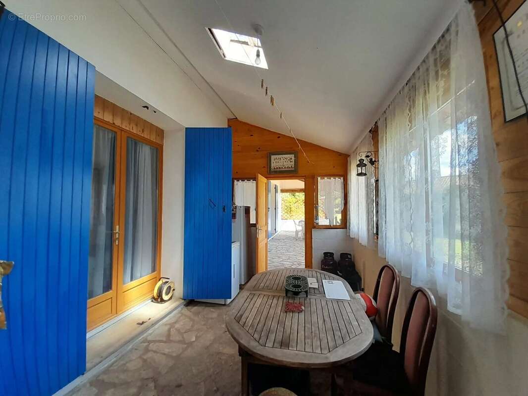 Jolie maison de village de 3 chambres avec piscine et garage - photo 11