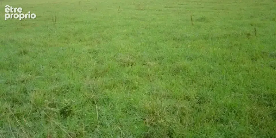 Terrain à SARCEAUX