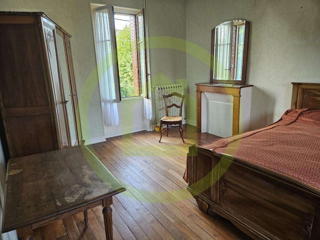 Maison à RUFFEC