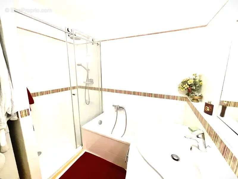 Appartement à LE CANNET