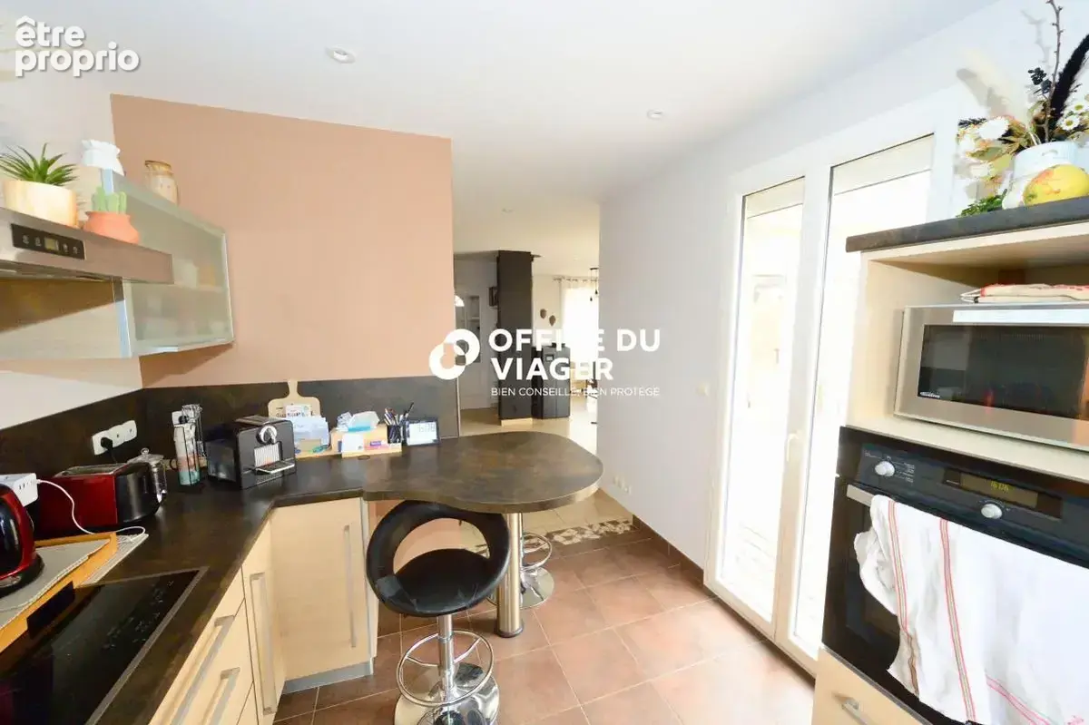Maison - 4 pièces - 152,57 m² - photo 4