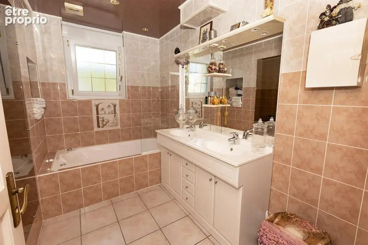 Maison 4 pièces 108 m² à vendre à Capdenac-Gare (12700) - photo 11