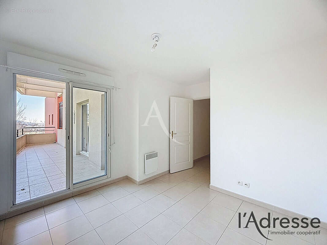 Appartement à MANDELIEU-LA-NAPOULE