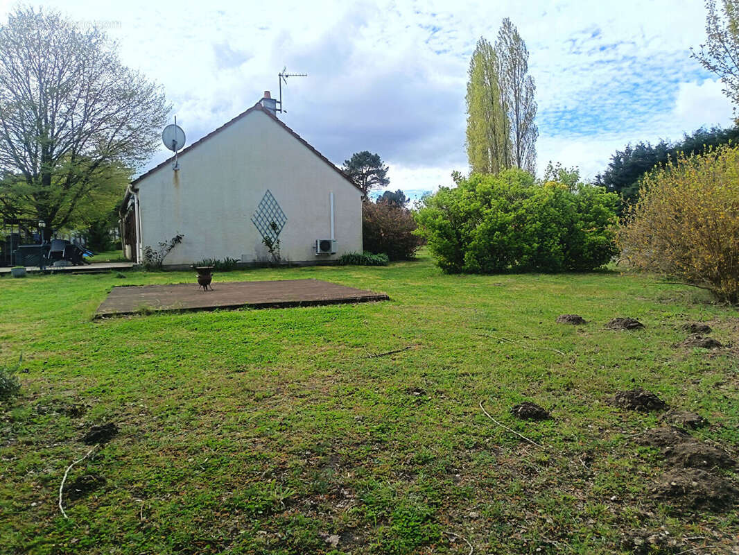 Maison à SELLES-SUR-CHER