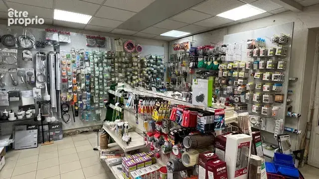 A vendre fond de commerce droguerie de plus de 70 ans d'existence en centre ville - photo 4
