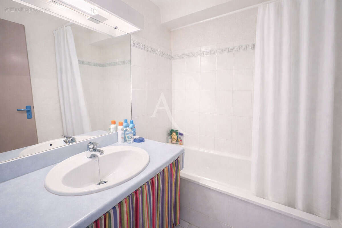 Appartement Sète 3 pièces 40 m² + jardinet - photo 9