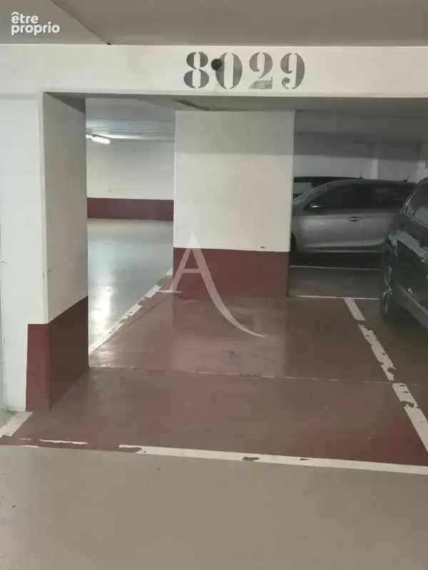 Parking à COURBEVOIE
