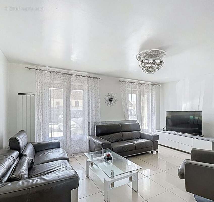 Maison à SAINT-PATHUS