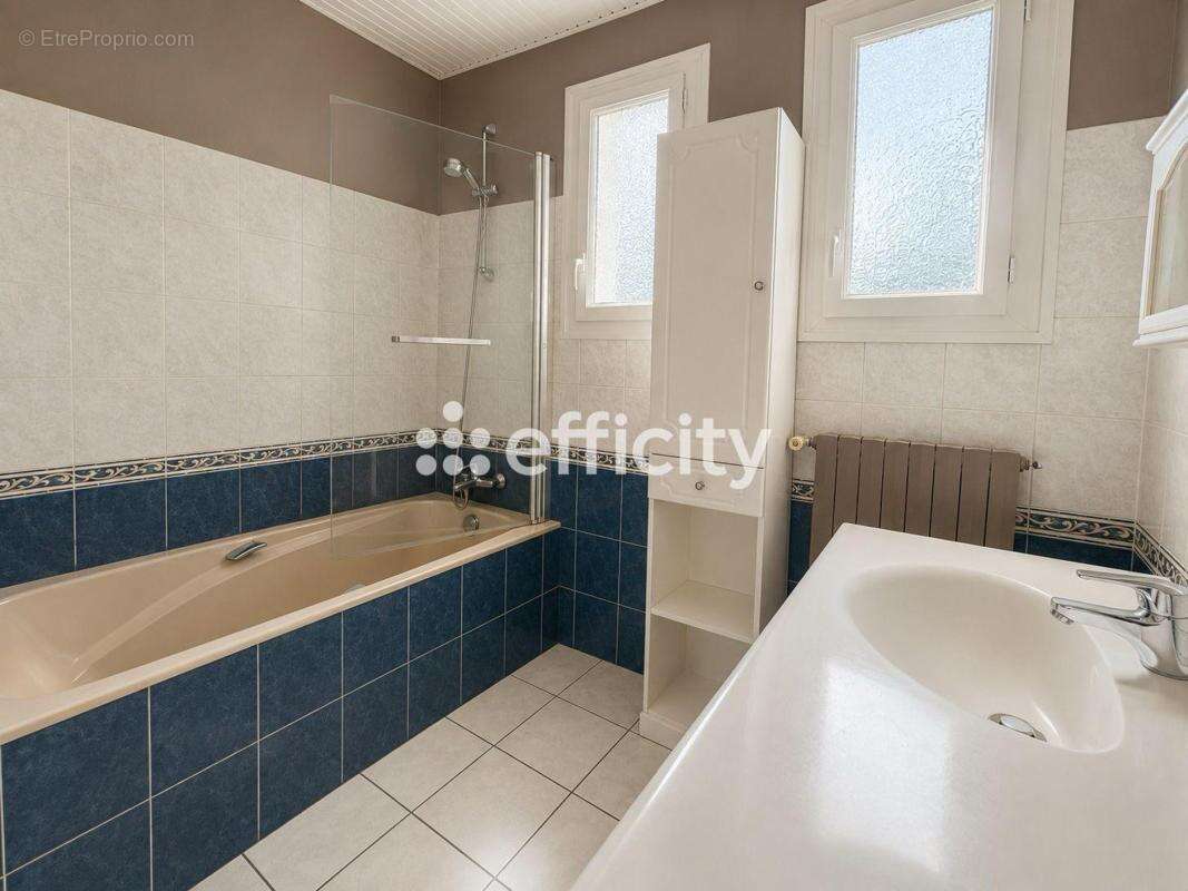 Maison 131 m² à Lorient  - photo 10
