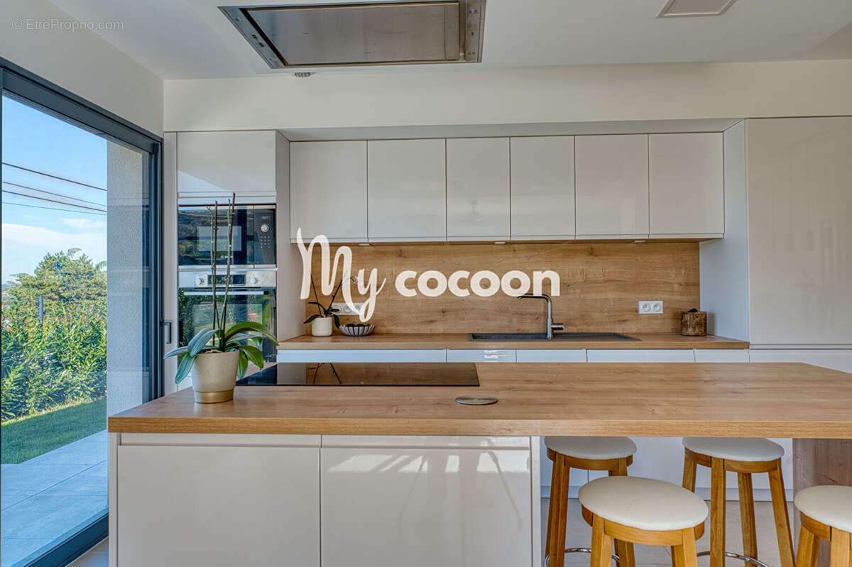 Maison à ALBIGNY-SUR-SAONE