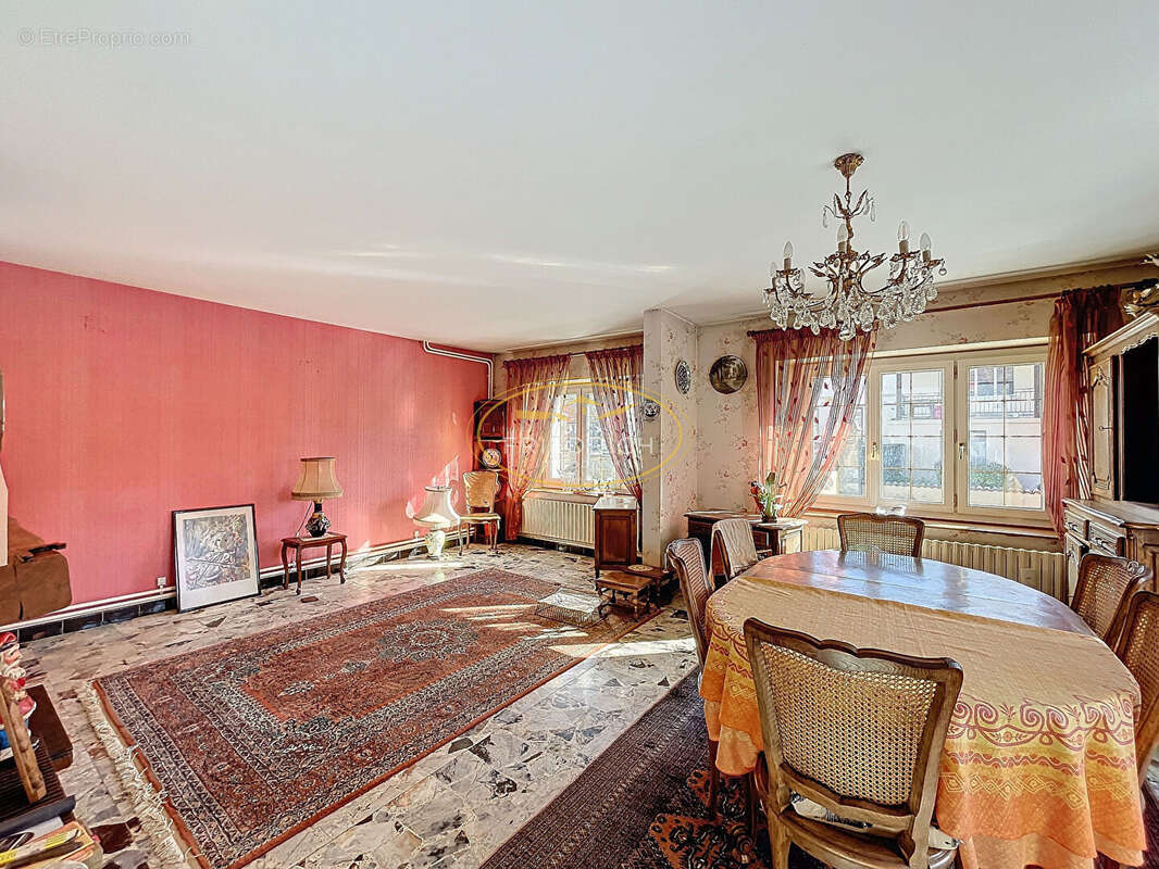 Maison familliale a renover - photo 3