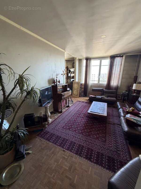 Appartement à BOUGIVAL