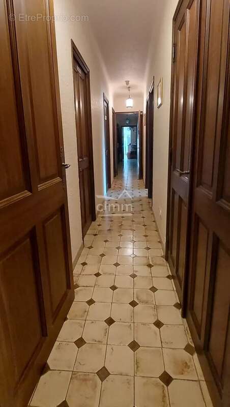 Maison à LA MOTTE-DU-CAIRE