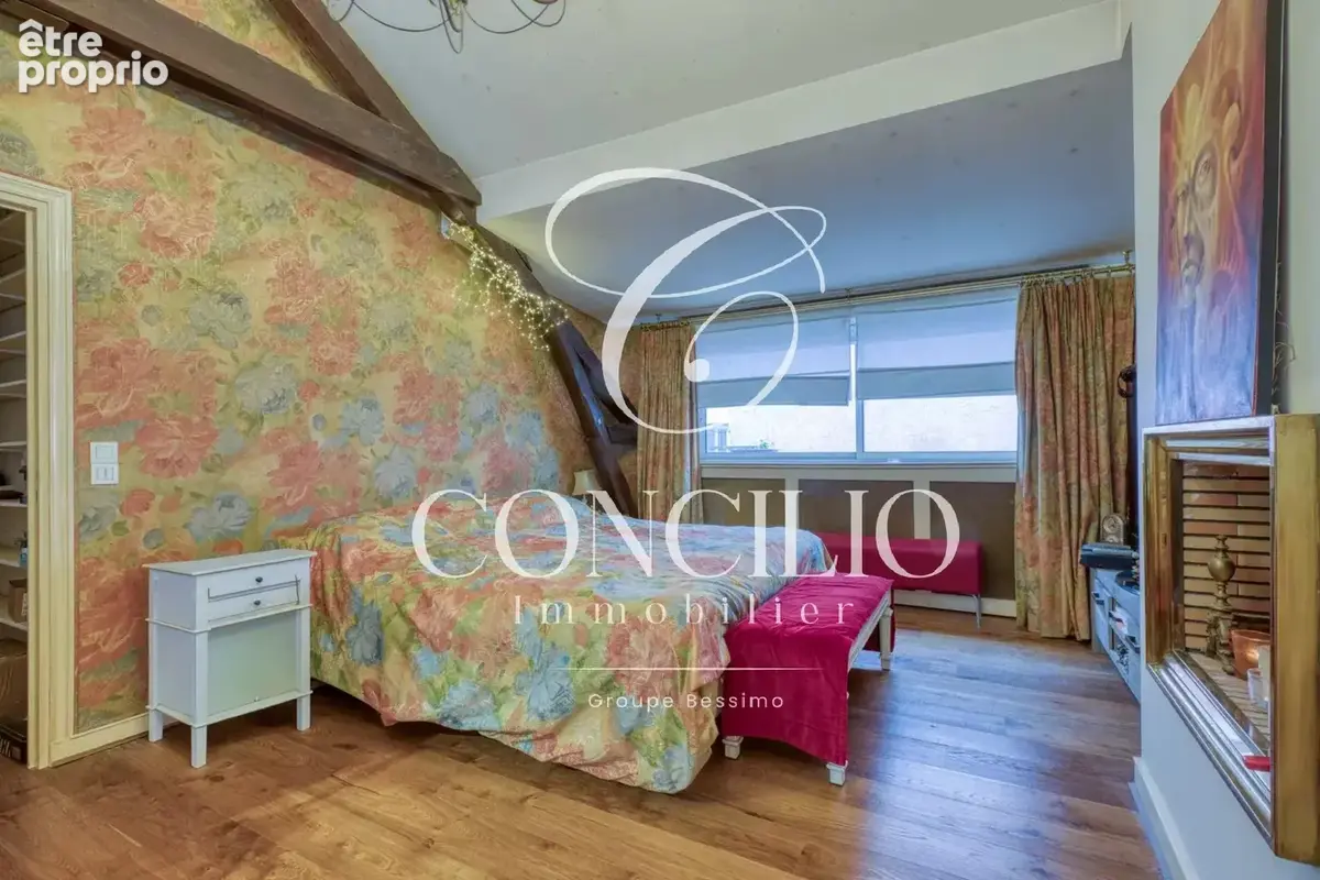 Paris 18e – Maison de caractère avec extérieur – 191,80 m² Carrez - photo 14