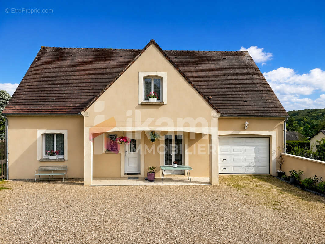 Maison à FONTAINE-LA-GAILLARDE