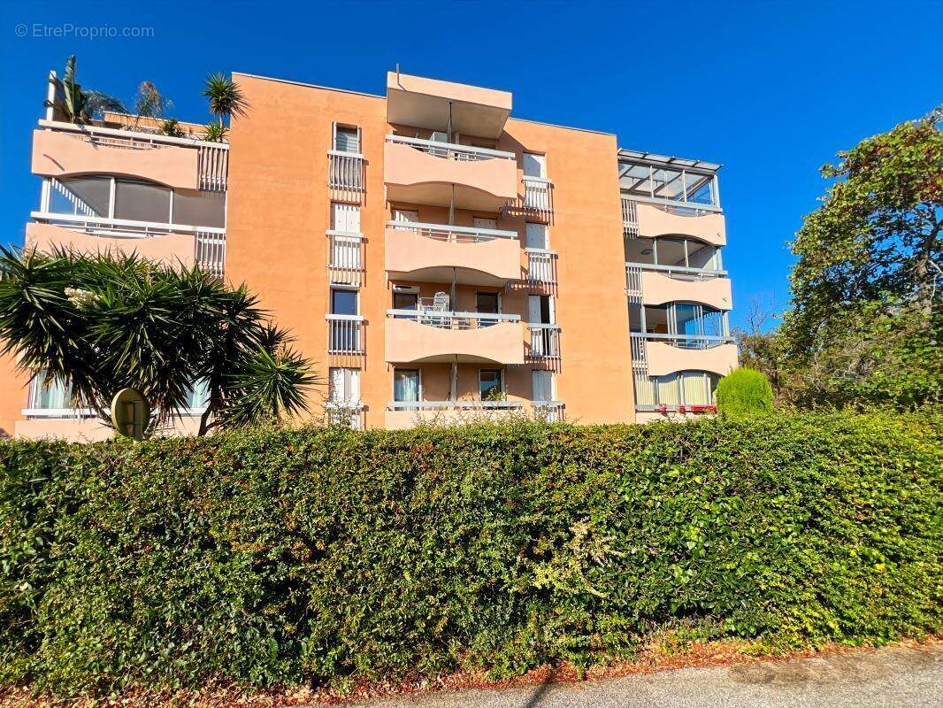 Appartement à SAINT-RAPHAEL