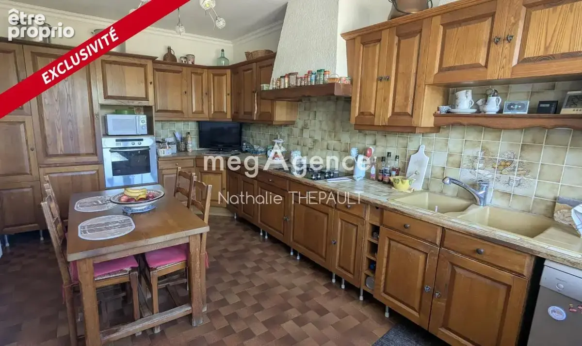GUERNES (78520) – Élégante propriété familiale de 230 m² - photo 6