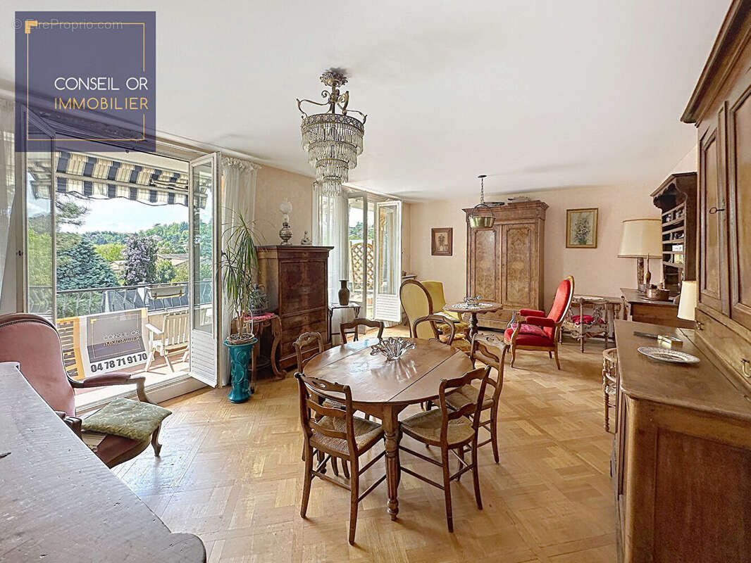 Appartement à SAINT-GENIS-LAVAL