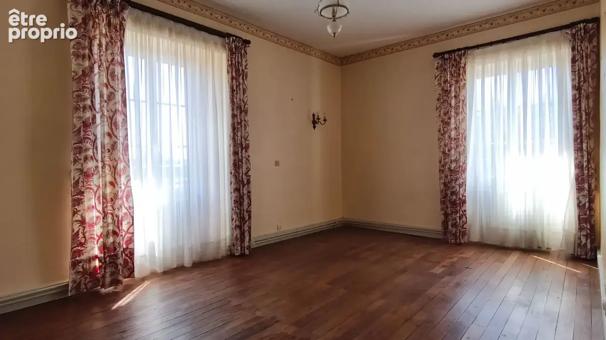 Maison 331m² à blanzay - photo 12
