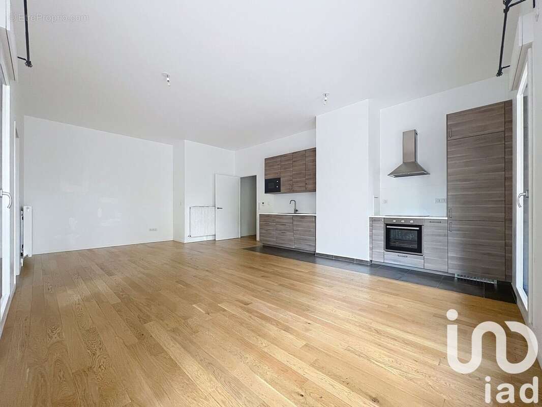 Photo 3 - Appartement à RUEIL-MALMAISON