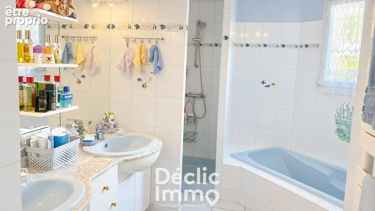 L'isle-d'espagnac  maison de plain-pied de 115,16 m², 4 chambres, double garage avec étage et beau potentiel - photo 6