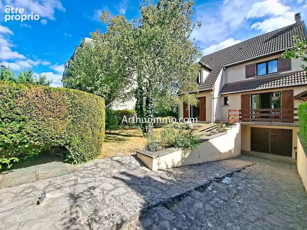 Photo Maison à Bonneuil-Sur-Marne au prix de 495 000€