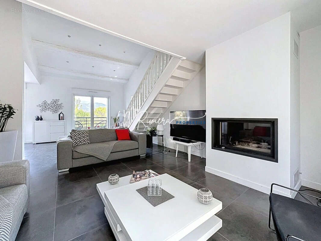 Maison à SAINT-RAPHAEL