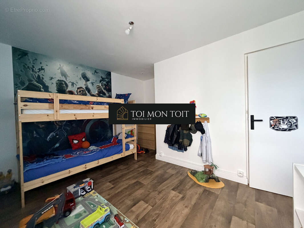 Appartement à SURVILLIERS