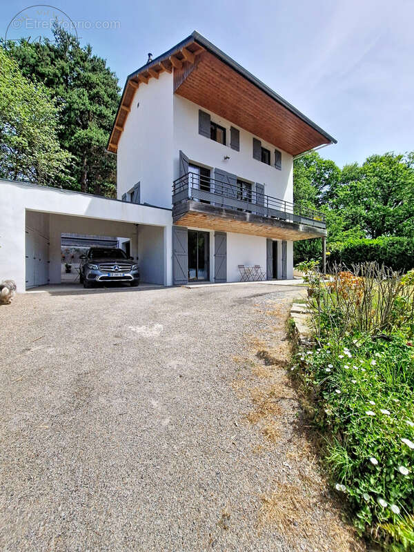Maison à NAGES