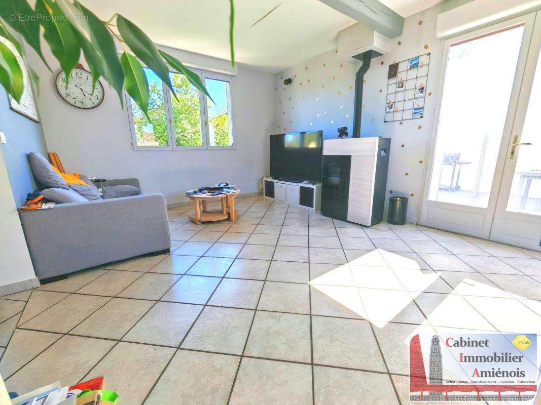 Flesselles : Pavillon individuel 125m2 avec 4 chambres, jard - photo 3