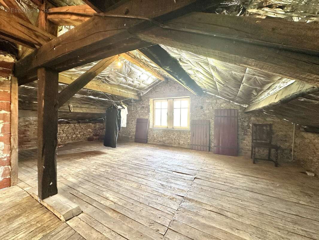 Maison à SALLES-DE-BELVES