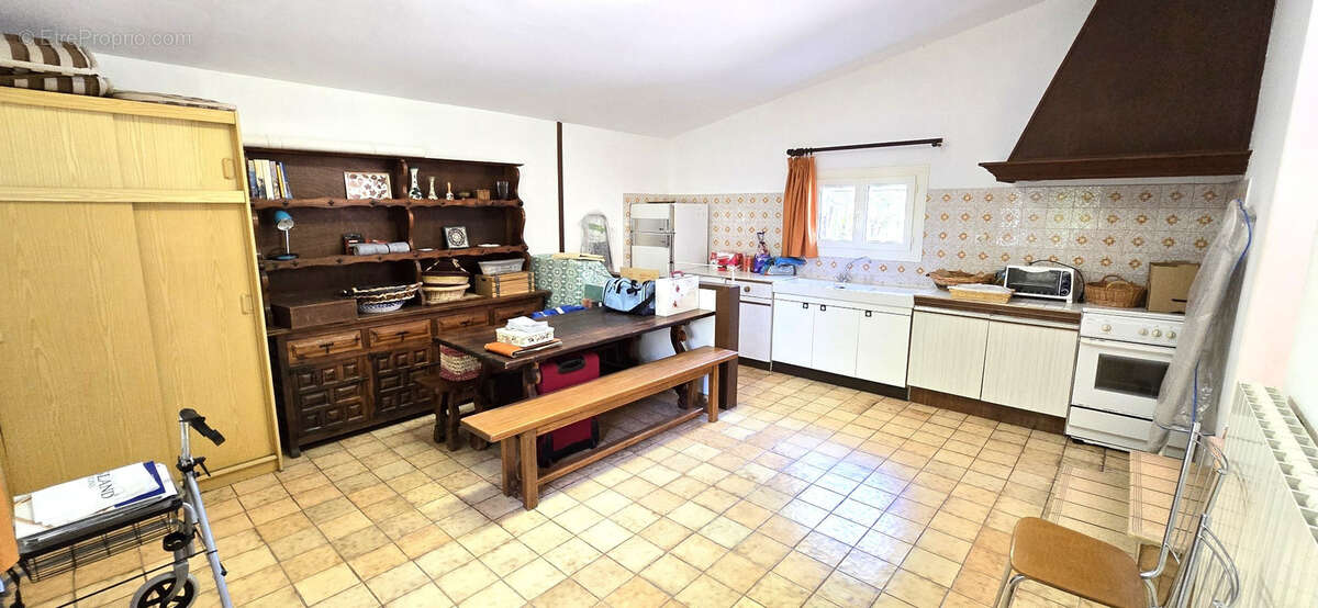 Maison à FIGANIERES