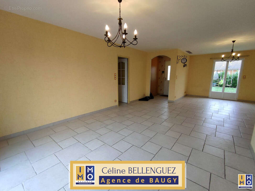 Maison à BAUGY