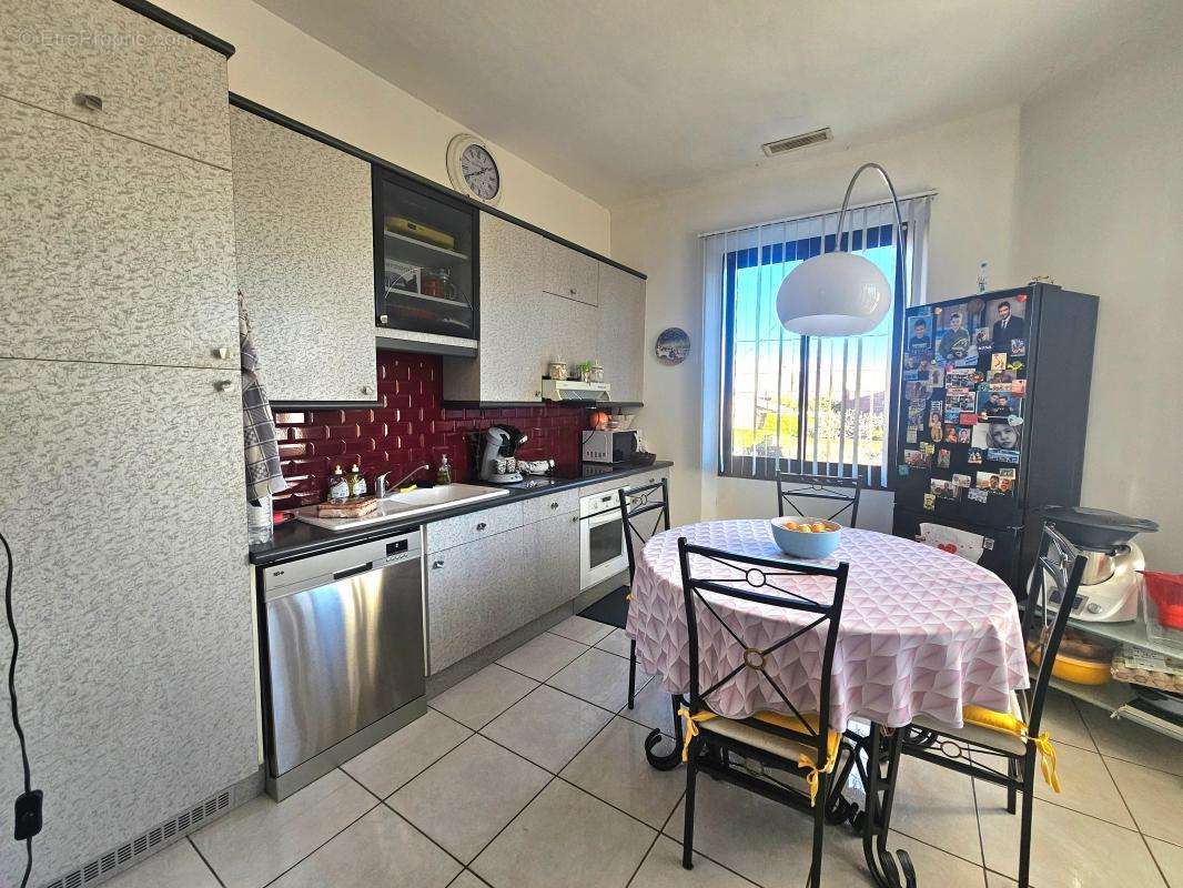 Maison à LA VALETTE-DU-VAR